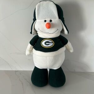 Green Bay CHILLY SNOWMAN. Stuffed snowman with weighted feet.